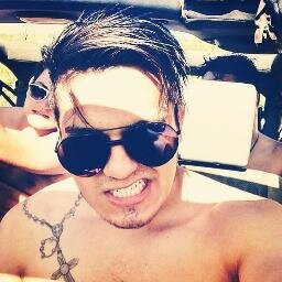 Luan Rafael Domingos Santana. Fã Clube de Montes Claros-MG, dedicado ao cantor sertanejo mais perfeito de todo mundo. *-*
montes claros - mg *-*
