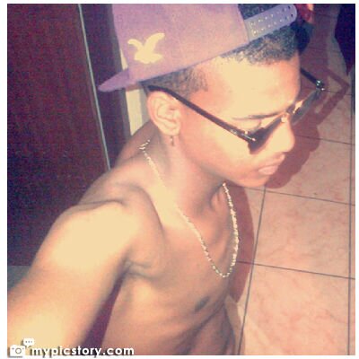 bycozlee's profile picture. 