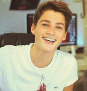 Jack_Harries_RP's profile picture. singel~ you tuber ~play football  ! ~vampire