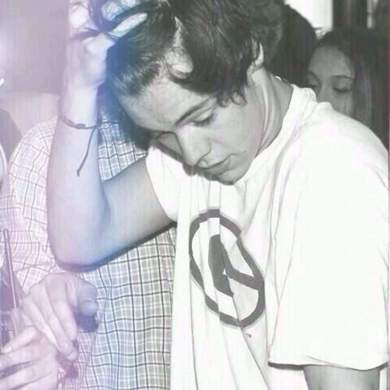 free follow from @ughbarakat_   pls follow c: ill follow back