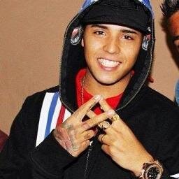 Amoo o MC DALESTE ♥
Pagina →→ http://t.co/PP36OQZf9n