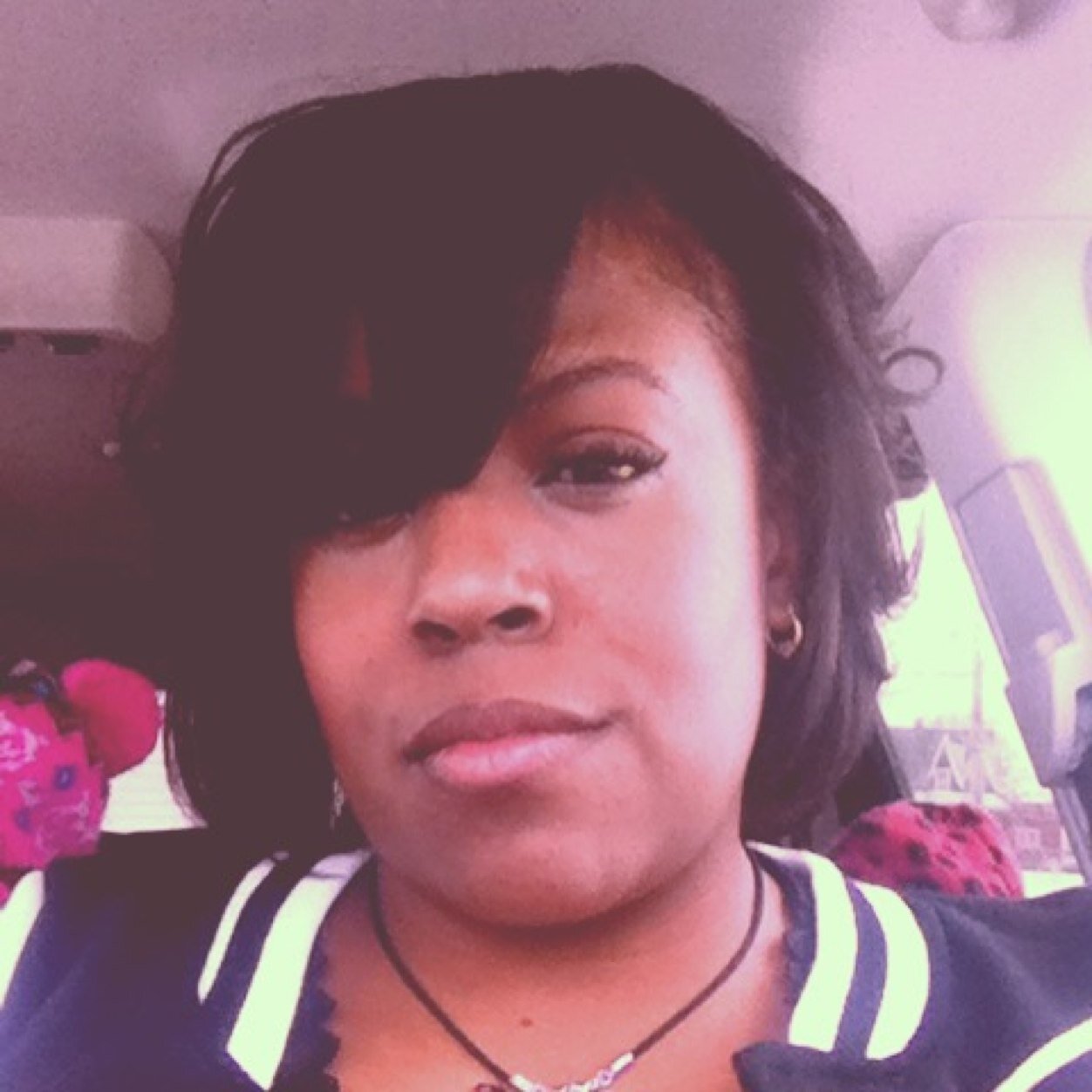 Artist/Songwriter/student/mother Love ALL of me or leave me Be! If you give me the chance, I will sing your socks off #TeamESTEEM https://t.co/tZWB4fEQIV.