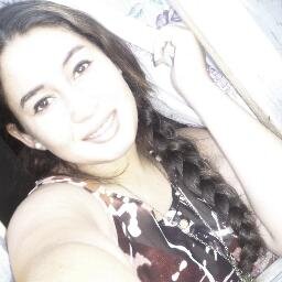 Hola soy Clauu 
Amoo A 1D en especial Ah ZAYN es mi debilidad❤
Los amo One direction & soy Directioner