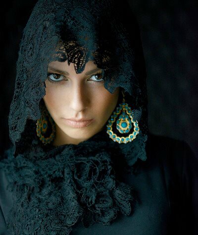 Simple Muslimah..Looking 4 inspiration from Muslima's around the World IA~ And I'm a craziiiiii Gunner Love Love ARSENAL♥