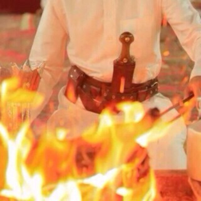 ععلممو من قصصر ببححق ﺎلرفيق.....يعرف ﺎنء ﺎلوصصلء ححق ويلزمہ.....منء يخليء محزمَہ' وسط ﺎلطريق....كيفء يزهمَ ف ﺎلممواقفء محزمہ،،،PIN:2B23B3DC