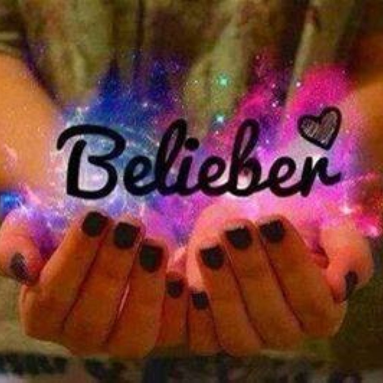 PLEASE LET ME BE YOUR 'ONE LESS LONELY GIRL'? THAT WOULD BE A DREAM COME TRUE. BELIEVE TOUR: 02/03/13. Love you justin. Forever a Belieber!