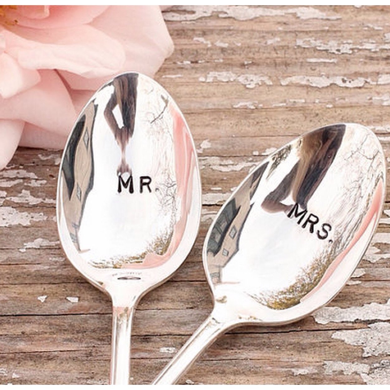 Mrs B: Wife to 'Mr B'. Originally began blogging to share my ideas and plans for my own wedding, now I'm here to help others! x