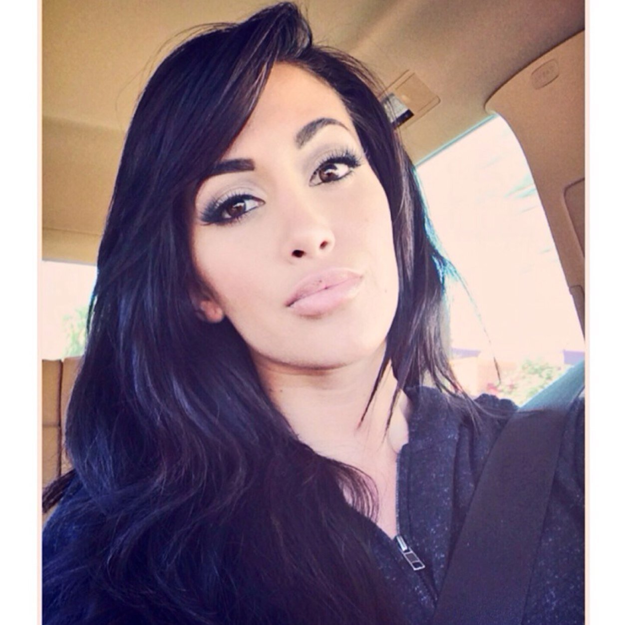 Model Of The Day: Claudia Sampedro - Diabolical Rabbit