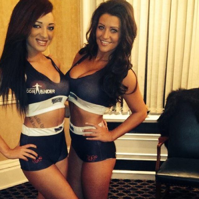 FCC HeadRingGirl @FCC_1 #FullContactContender attracting some of the biggest crowds in #UKMMA Devere Hotel - Reebok Stadium · http://t.co/NfFCcExMuA