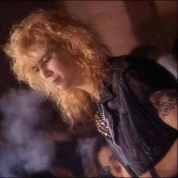 Guns N' Roses - Loaded - Velvet Revolver