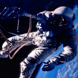 A spacewalk game about survival in zero gravity.