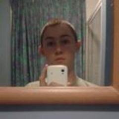 Follow me i follow back :)