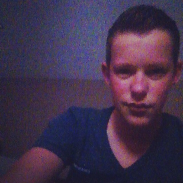 robbert987's profile picture. tbl