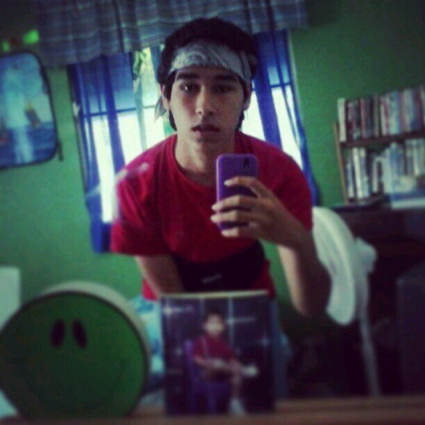 Lifes too short to be serious ~~~\•°-°•/~~~