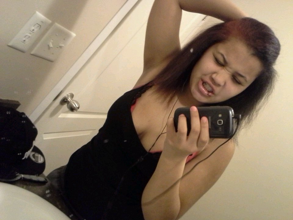 Team LESBIAN (; 17 years young . hmu . mary jane is the bestfriend . fuck em you know who your dealing with (; . itsbrooklynbitches ;D .  G E T A T M E (:
