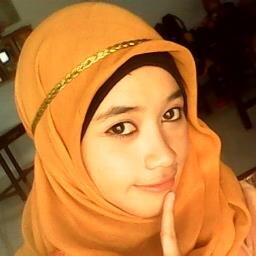 maniz,imut,lucu,ngegemesin....