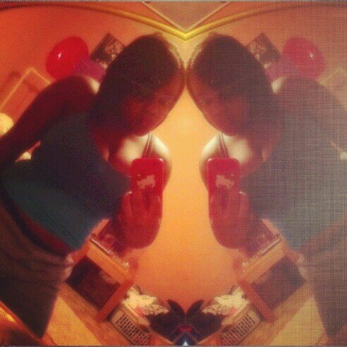 Kik me: boosiebaby2014 
#follow me on instagram: XoxoMe_LongTime
#follow me & I'll follow back.