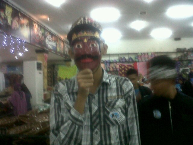 Hello my name is Mada | Please follow back my twitter | Add my facebook (Imada Azis) | Thank You :) | ☎/✉ +6285696292073, +628993343959 | Pin 213911EA