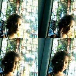 robielyvyu's profile picture. 