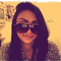 ∞ Faaz o tempo PARAR, faaz tudo ACONTECER, voou te fazer carinhos ateé o amanhecer ;; te espero no farol  ! ♪     ~❤~