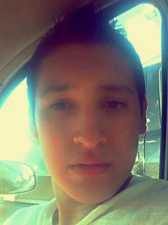 MisaelLizola98's profile picture. 