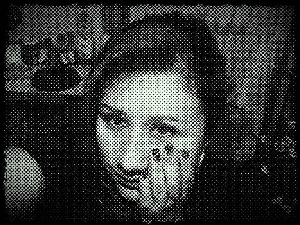 Julyzetty's profile picture. 