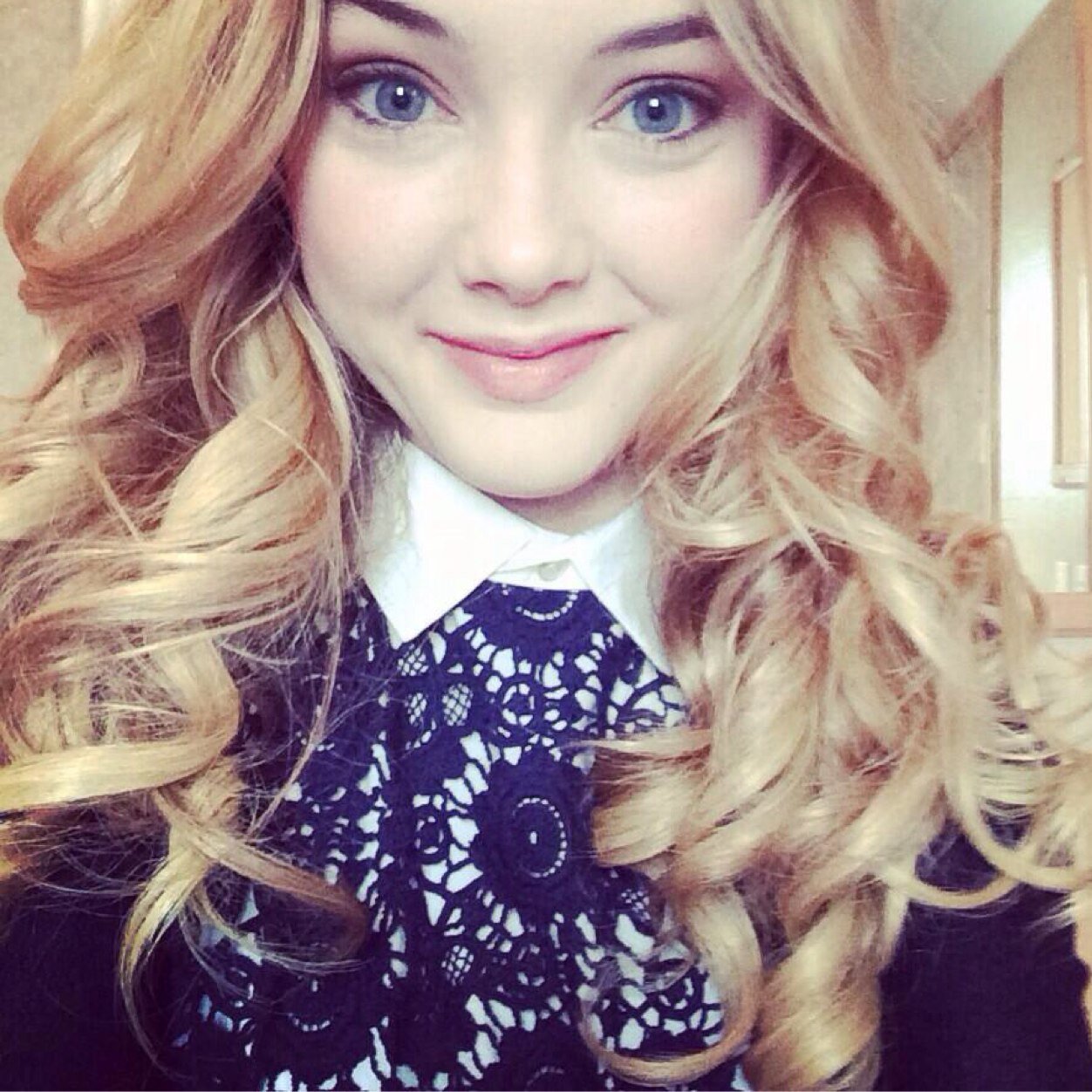 TeriForman's profile picture. Hey, I'm Teri. I dislike biology and my best friend is @TheBriannaM. :) {Not Victory, she's @VictoryVanTuyl.}