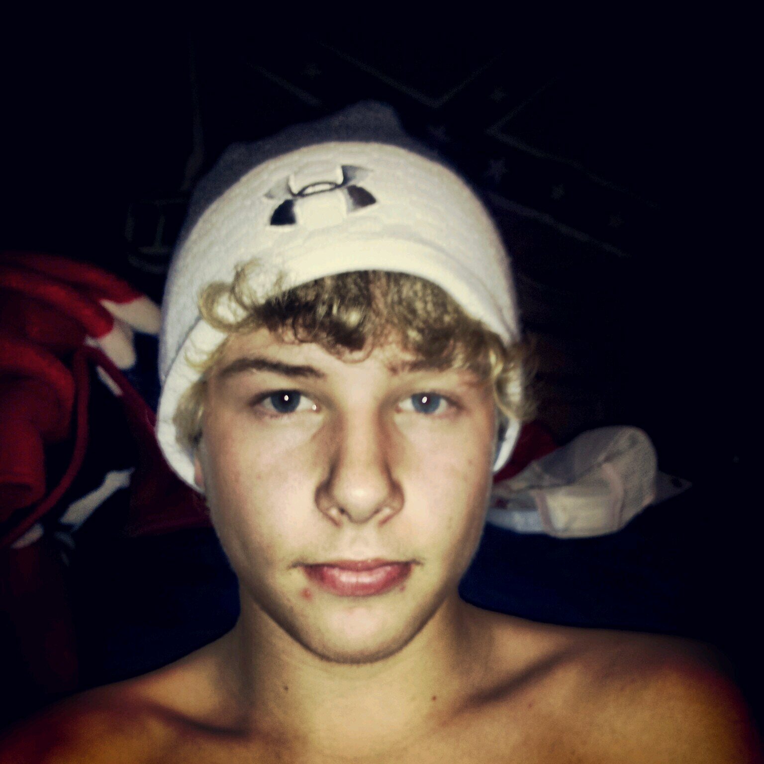 Be sure to follow my instagram Keith_45. 14 years old,funny i guess,ride dirtbikes,hunt,and single.