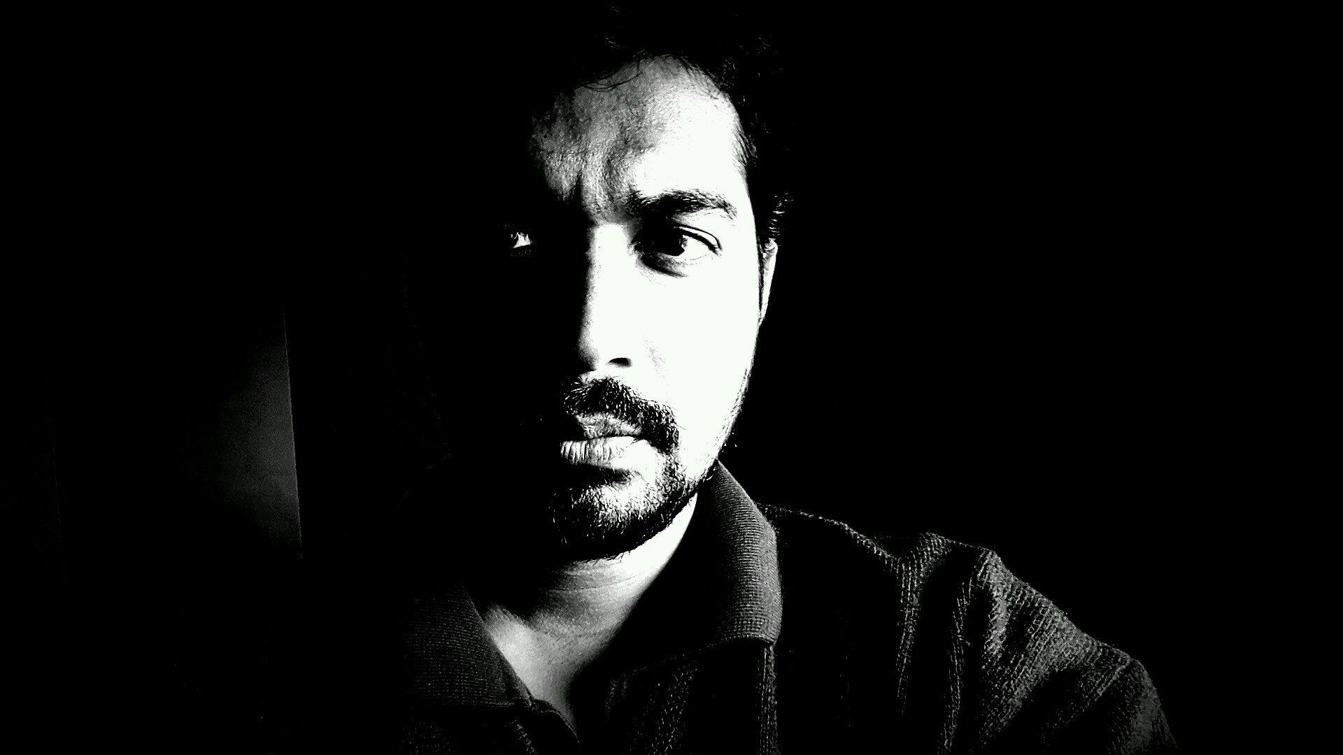 adsgameon's profile picture. traveller, part time photographer, part time poet and a fulltime banker to pay the house rent !