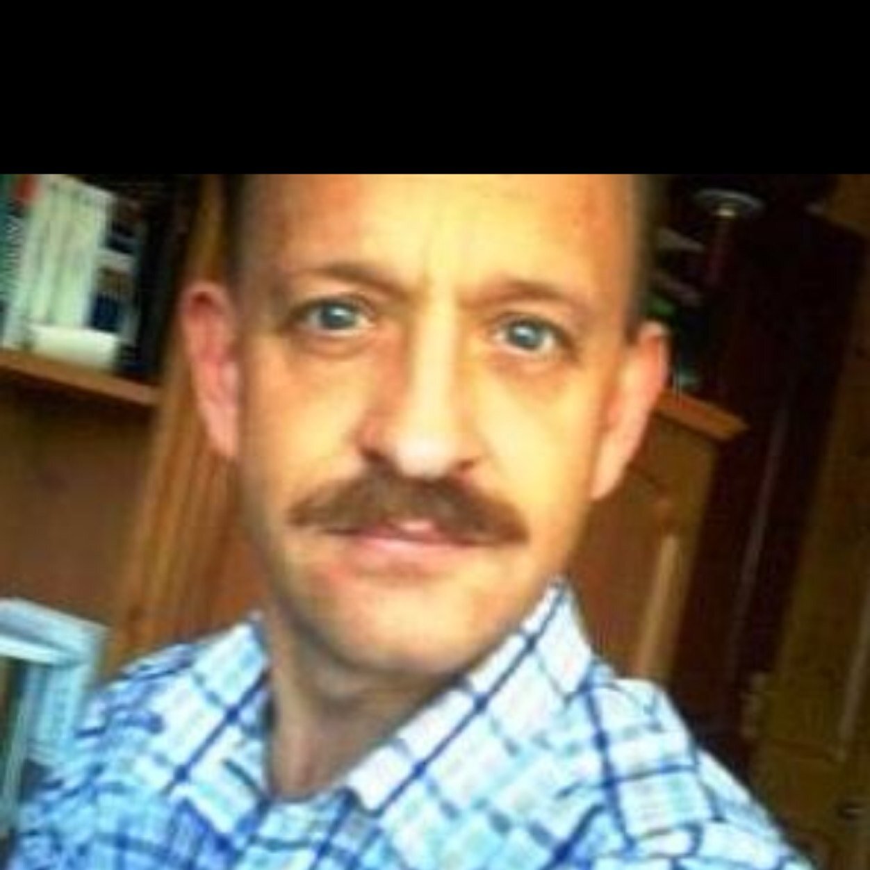 JOELEECH's profile picture. Managing Director @Leech Papers Ltd. Specialists in confidential Data:paper files,Computer Hard+soft wear, certificated destruction. + recycling.