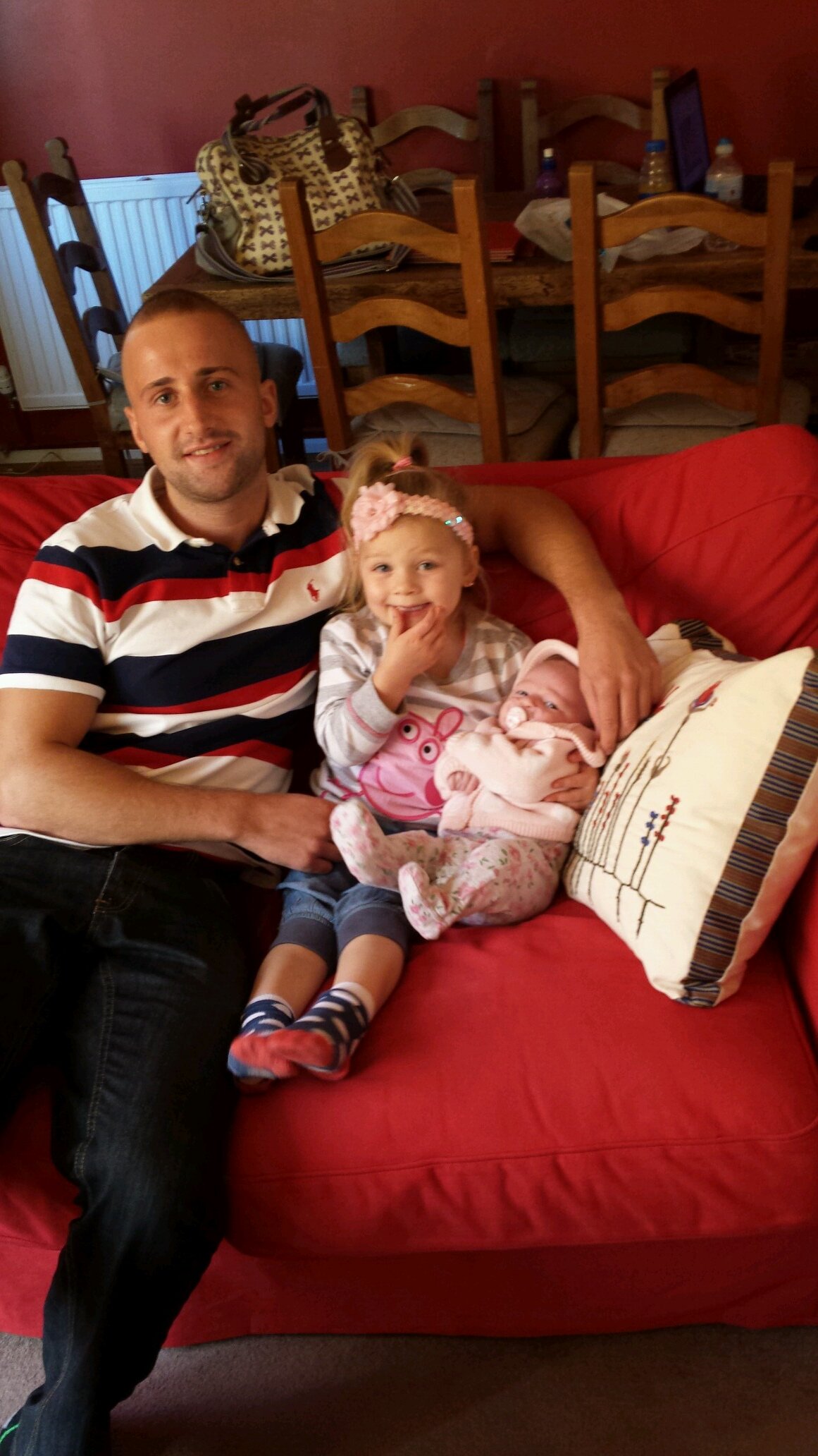 deanmiell93's profile picture. 