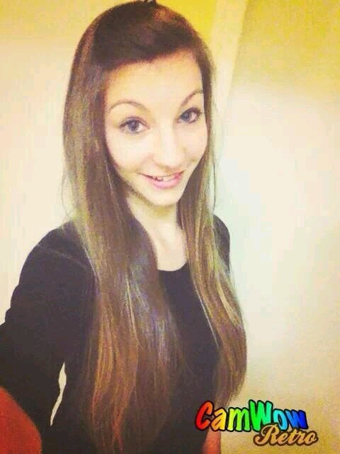 Snapchat : Opheliiiiiielgs 
Facebook : Ophéliie Langlois