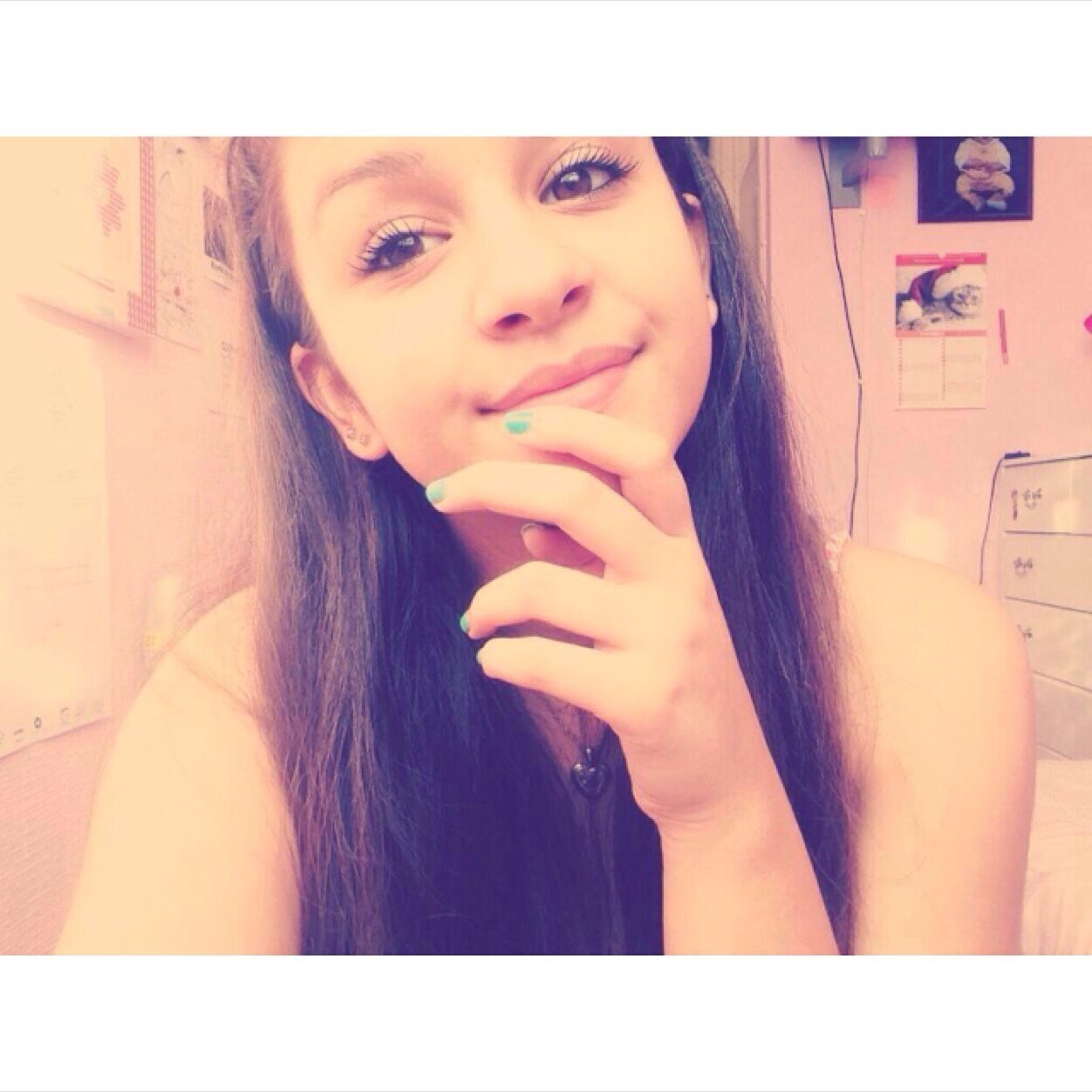 deelillyhannah_'s profile picture. • @deelillyhannah is my idol, shes flawless • subscibe to dee's youtube ! •