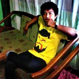 Kita menjadi sempurna ketika punya kelebihan yang bersanding dengan kelemahan ('▿^)