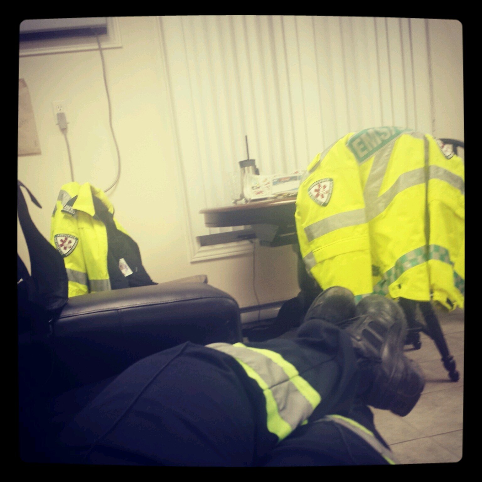 truelykrista's profile picture. Paramedic, mummy x3, fab wife ;) business owner!