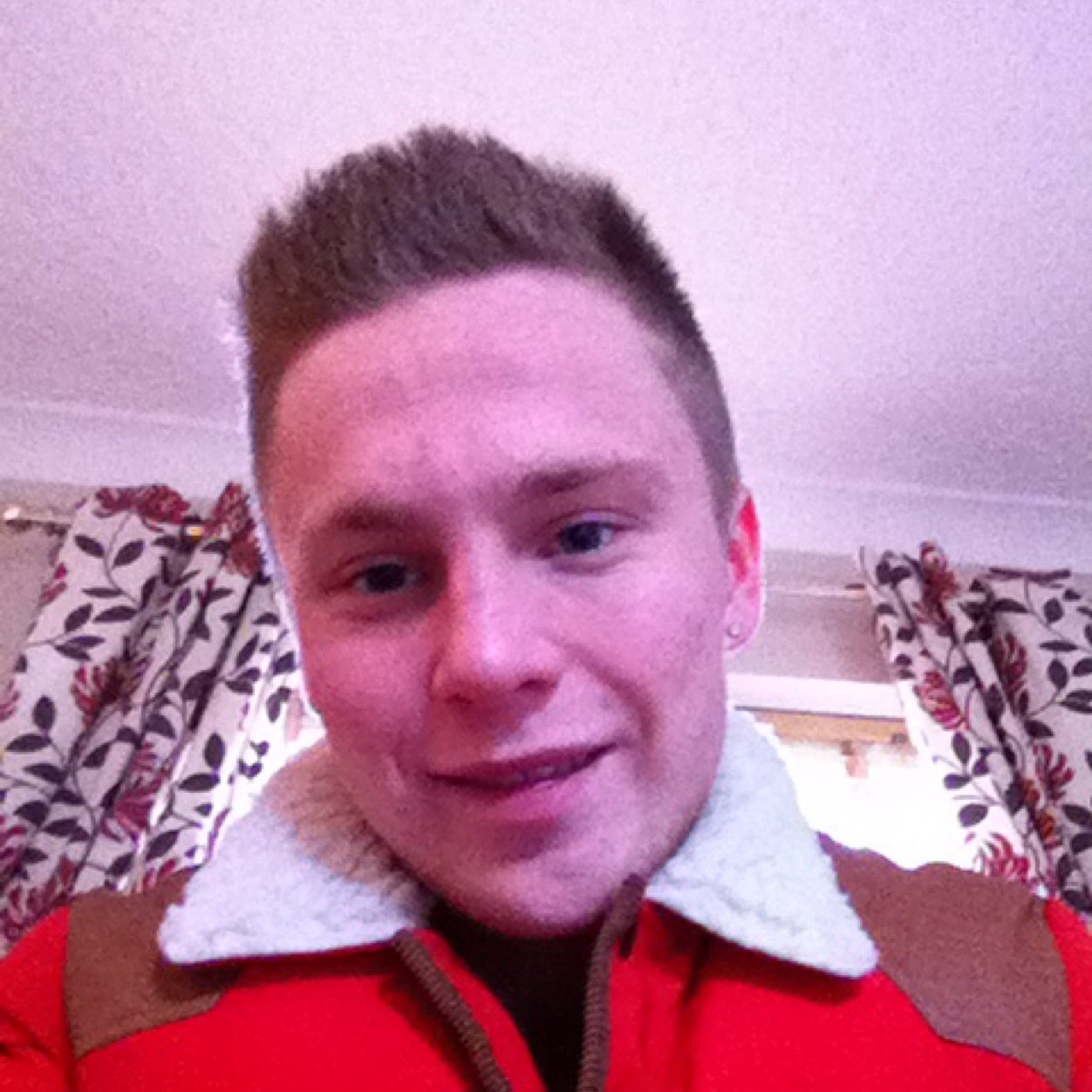 Follow me ill follow back