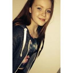 Hi my name is Lilja and i'm 13 years old girl from Iceland. I love @justinbieber so much and i hope he will come to Iceland someday.