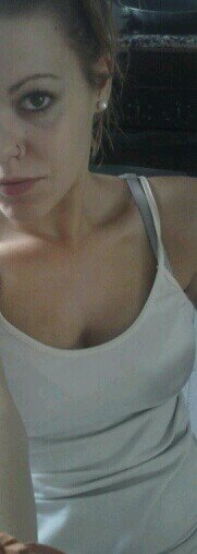 La envidia existe en las personas que no saben aceptar la felicidad de los demas ☺ //  ♥