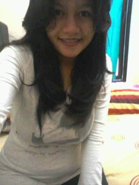 Chyntia carient ♡ dedi jhoni warman ( ˘з(˘⌣˘ )

09 maret 2012
