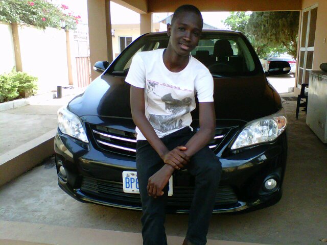 Hassibmusty's profile picture. 