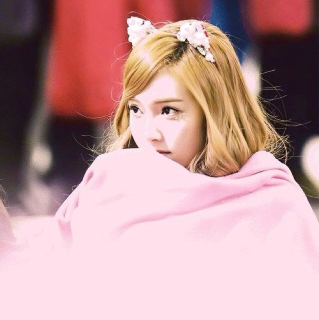 Ｊｅｓｓｉｃａ . 1 / 20