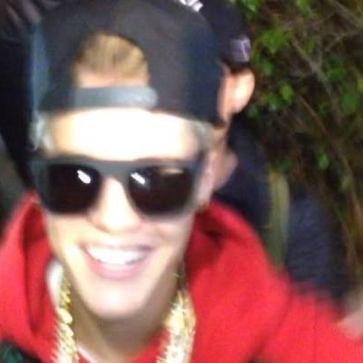 justin is my all. http://t.co/MItRQd9gS5