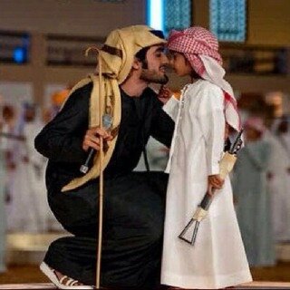 (عش ماشئت فانك ميت واحبب ماشئت فانك مفارقه واعمل ماشئت فانك مجازي به).    متذوققْ للشعرْ’