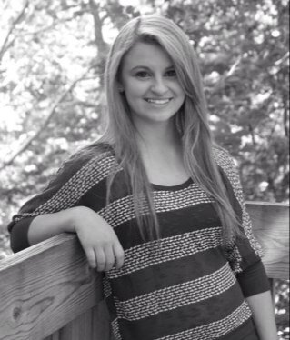 Netflix is my life. I'm a senior at CHS. I love cats. Sii Selvaggio ✌
