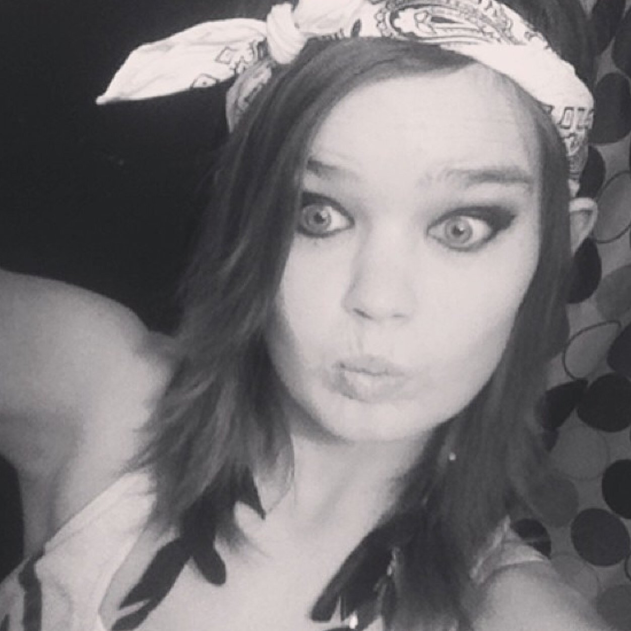 babymuletrain's profile picture. country sweetheart, love jesus, artist