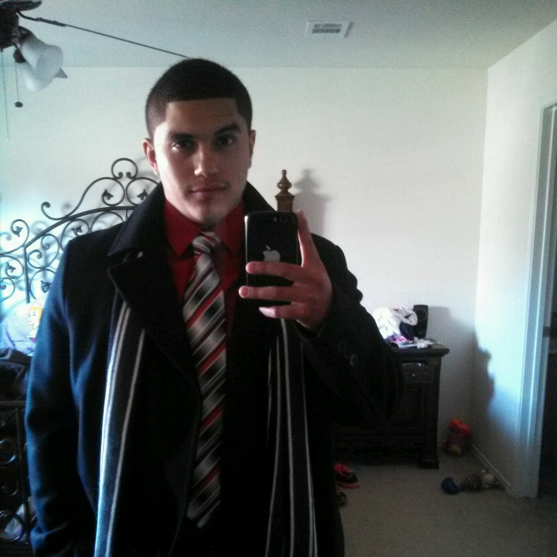 Toaphendez's profile picture. Why everything that suppose to be bad, make me feel so good? Everything they told me not to is exactly what I would. -Kanye, Addiction