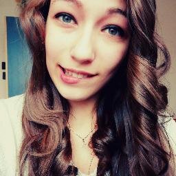 Follow me and follow back:)
follow me on Tumblr: http://t.co/EtHKgoSaIn  and follow back! #SzJG #1D