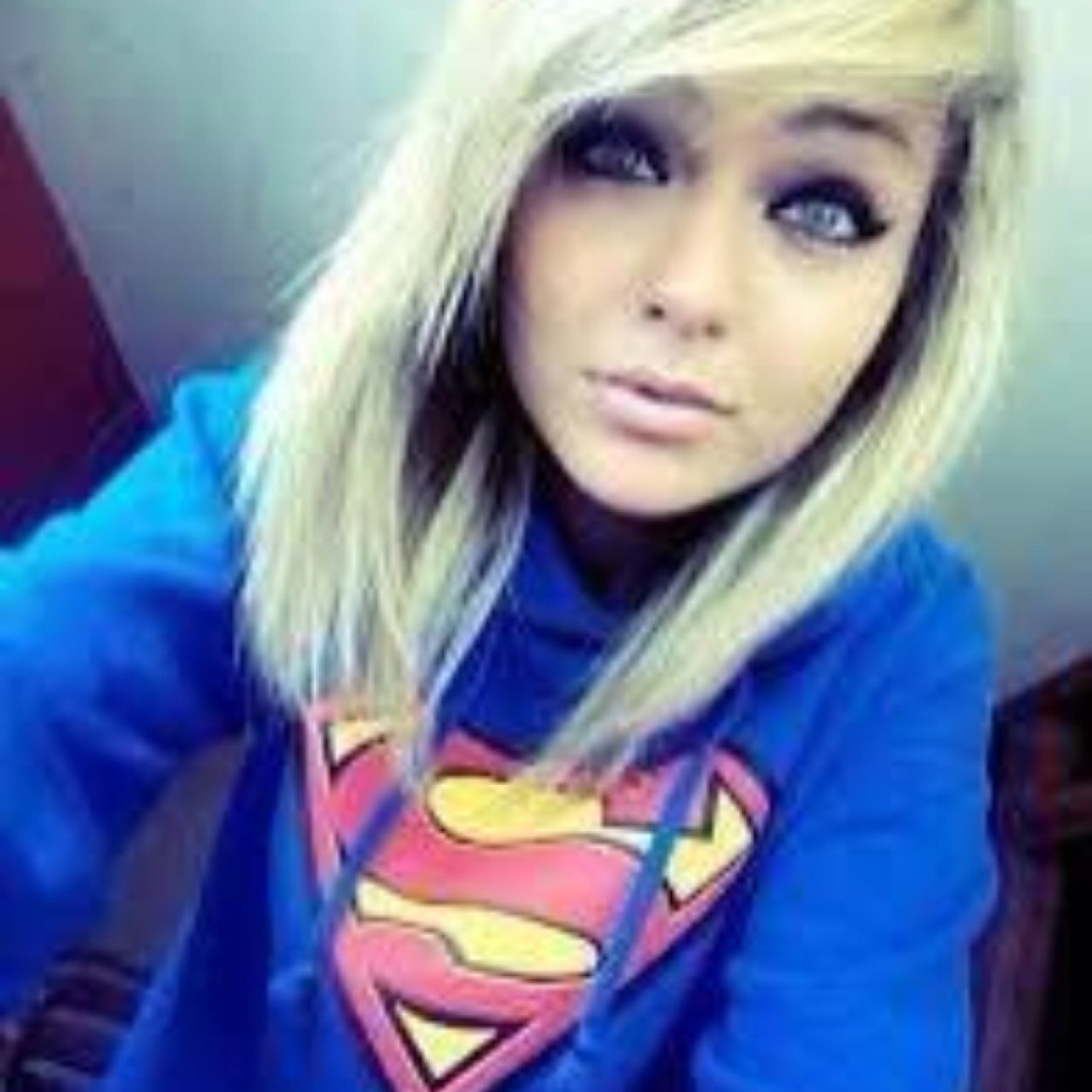 CamLaFoolek_'s profile picture. 