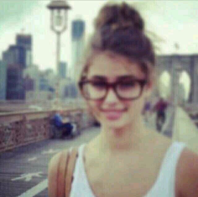 وآن ظننت بآنني ميت عليك فأعلم آن بعض الظن آثم.!!