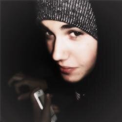 Justin σ'αγαπάω. ━━xo━━━━━━━━━━━━━━━━━━━━━━━━━━━━ 
23/12/12 | 5/11/12